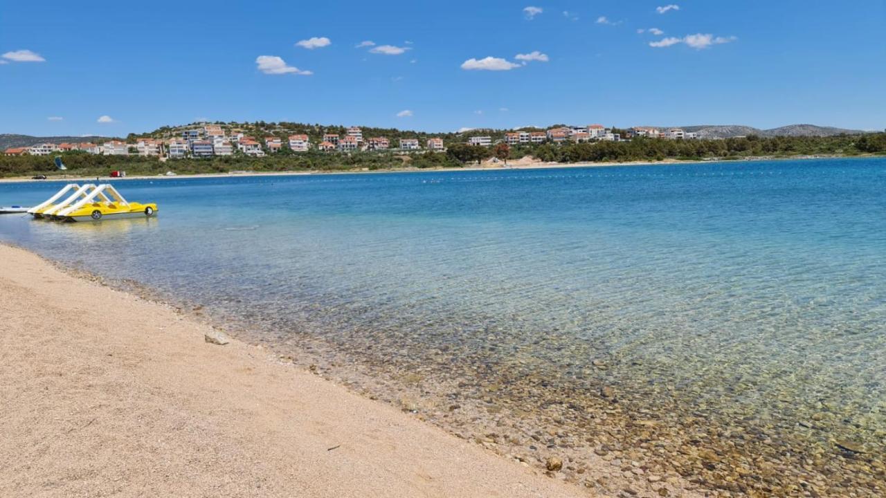 Apartment Luka With Balcony, Sea View And Free Parking Šibenik Exterior foto